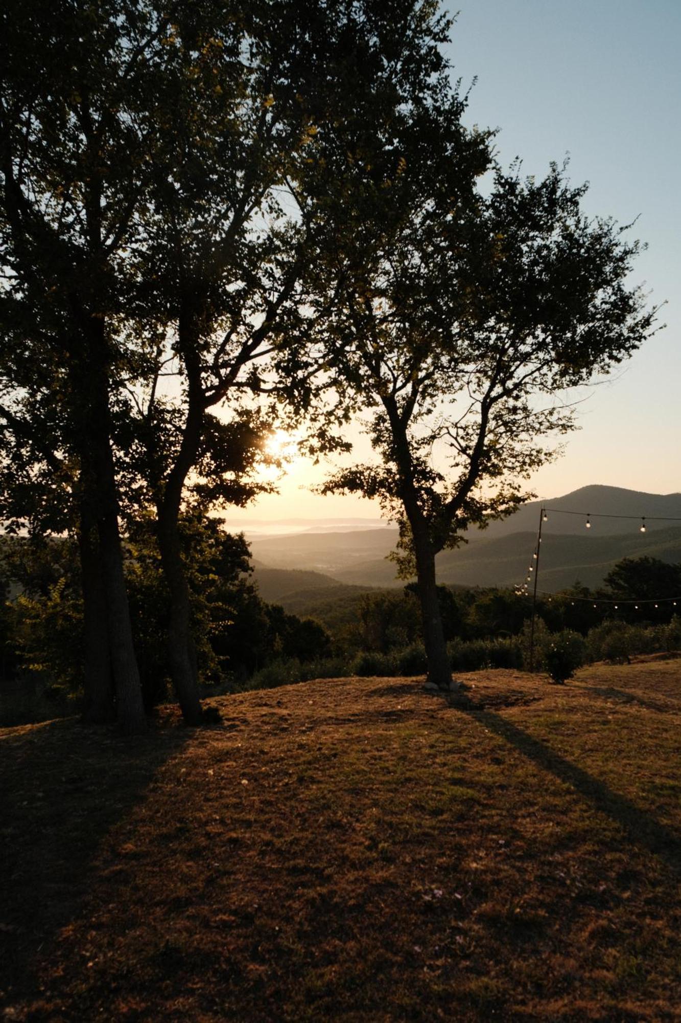 Vin Hotel - Wine Resort And Agriturismo Montieri Exteriör bild