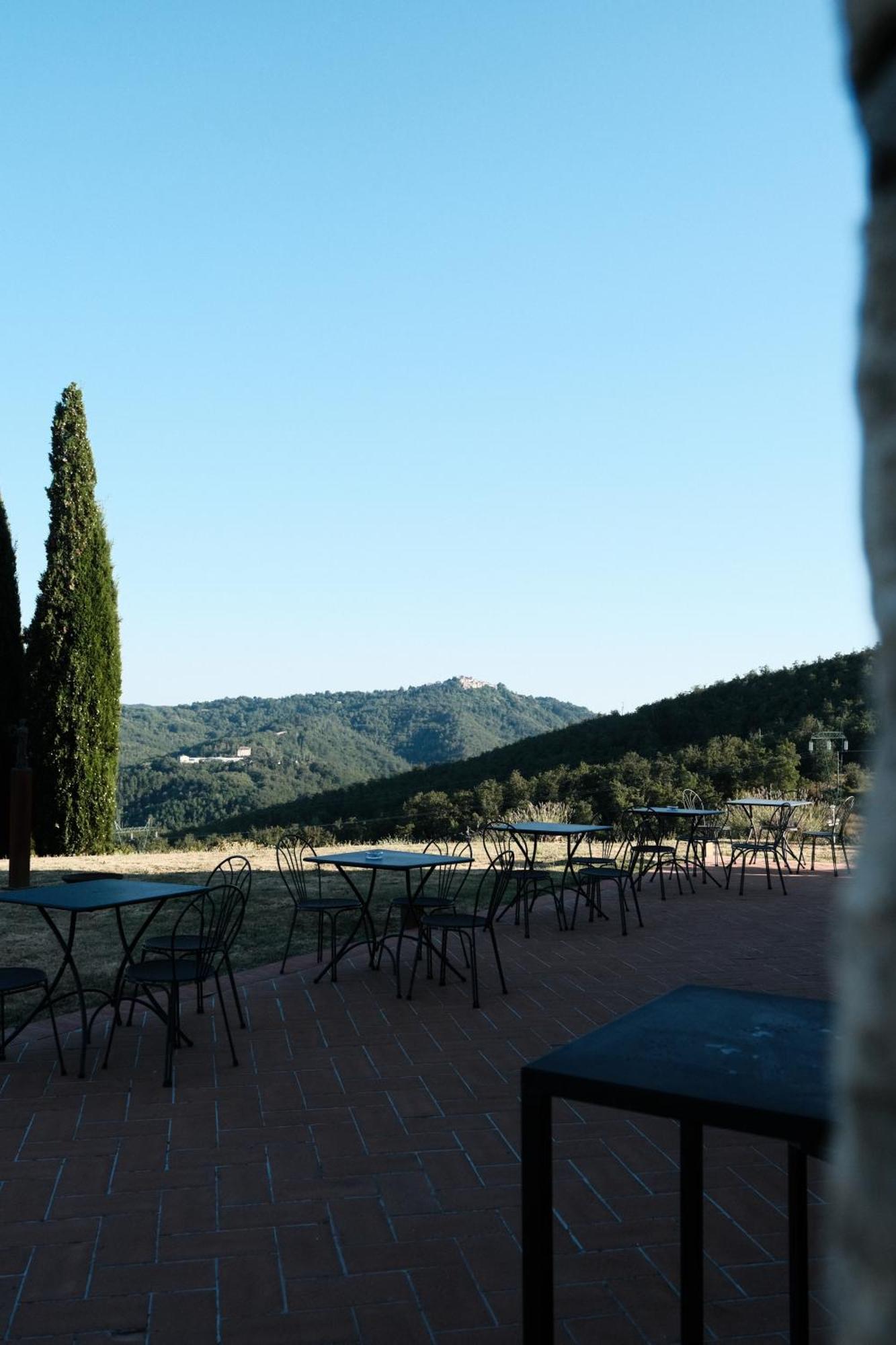 Vin Hotel - Wine Resort And Agriturismo Montieri Exteriör bild