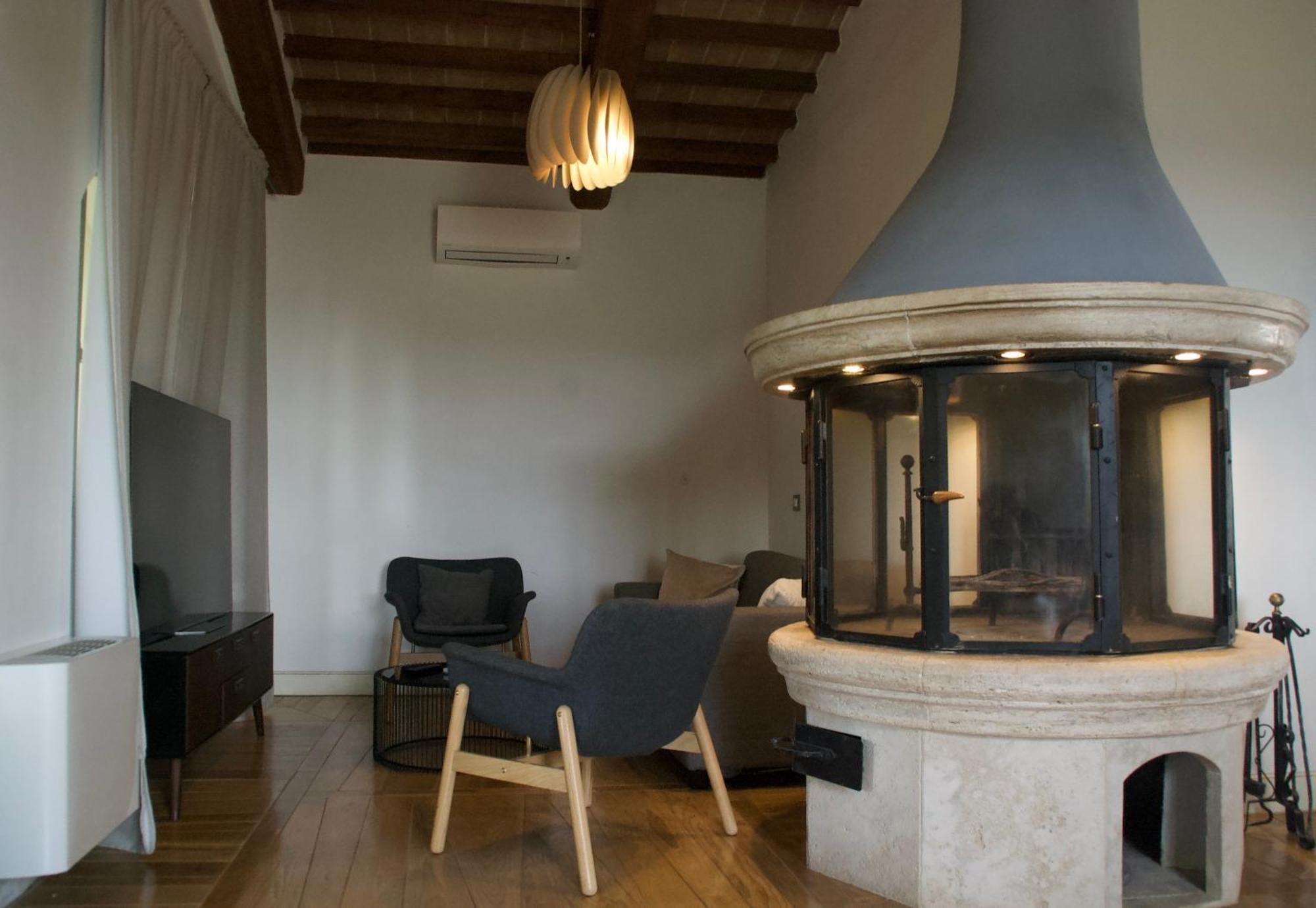 Vin Hotel - Wine Resort And Agriturismo Montieri Exteriör bild